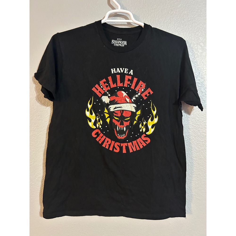 Stranger Things Hellfire Club Christmas T-Shirt Mens Large Black Holiday Graphic